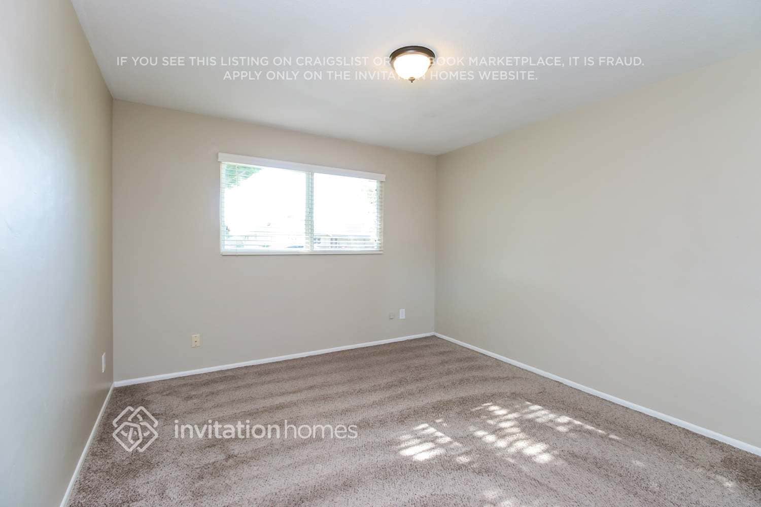 Building Photo - 531 N Matlock