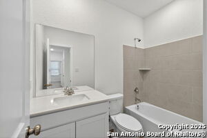 Building Photo - 3513 scooter