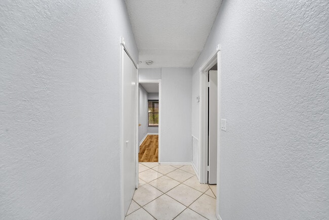Building Photo - 6565 Las Flores Dr
