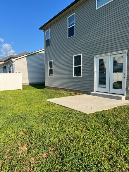 Building Photo - 340 Dearborn Sta Dr