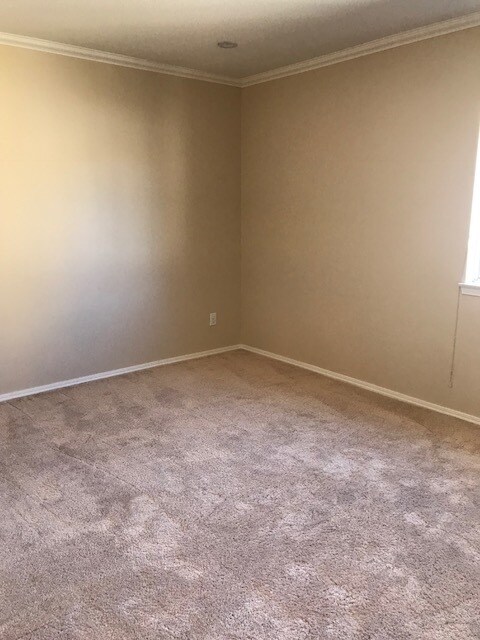 Building Photo - 1727 Blossom Ct