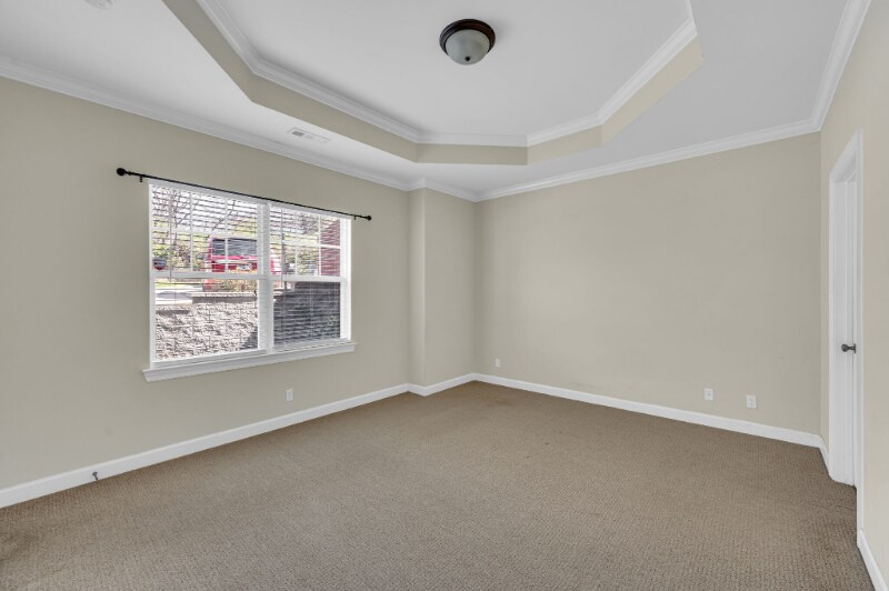 Building Photo - 810 Bracken Trail