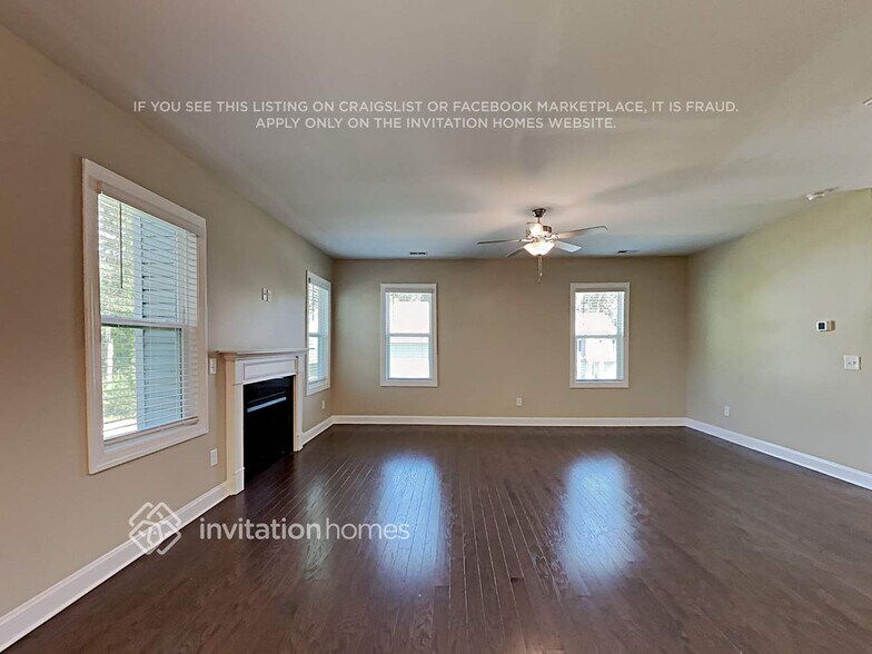 Building Photo - 377 Hawkesburg Dr