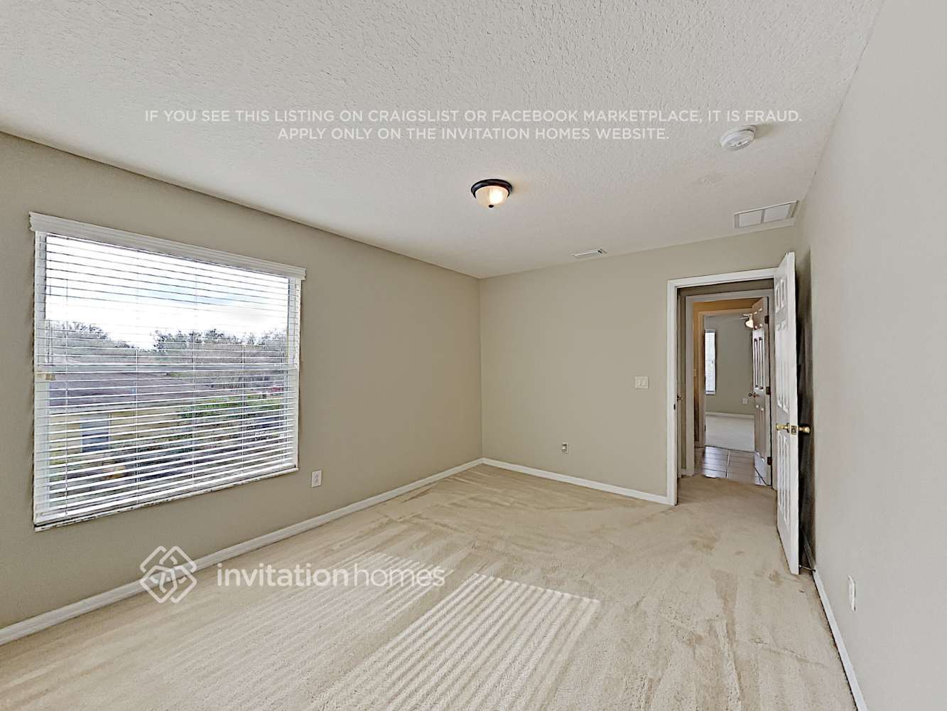 Building Photo - 16138 Bridgepark Dr