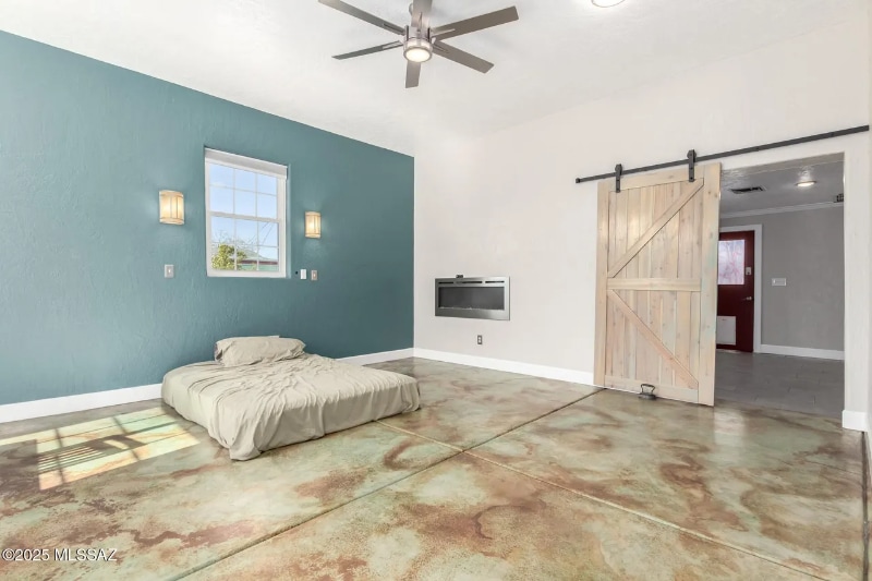 Building Photo - 2144 N Madelyn Ave