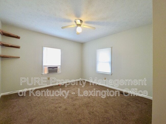 Building Photo - 122 S Magnolia St