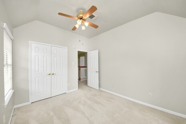 Building Photo - 4418 Ringrose Dr