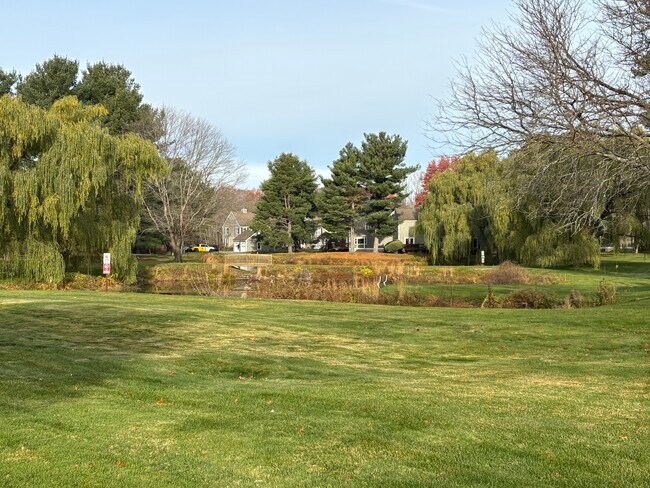 Building Photo - 128 Georgetown Dr