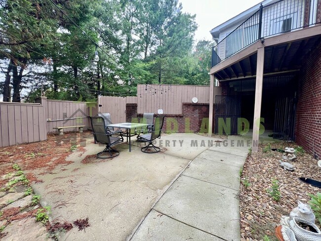 Building Photo - 124 Misty Pine Ln