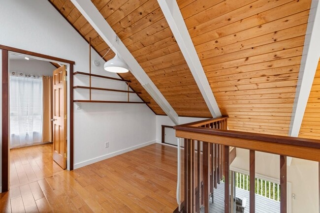 Building Photo - 714 Rockaway Beach Ave