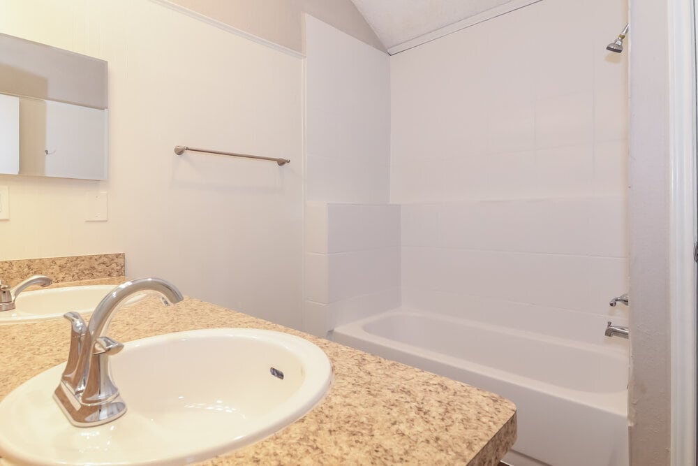 Building Photo - 1141 Paintbrush St