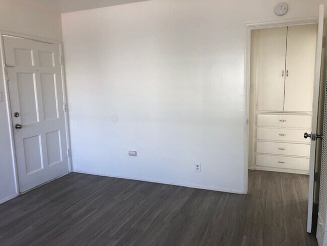 Interior Photo - **Discover Modern Living at 630 BRENT AVE., SOUTH PASADENA, !**