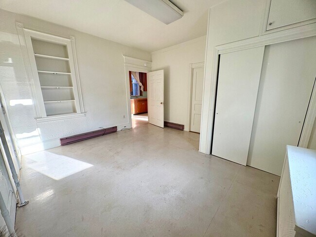 Building Photo - 1 Brown St