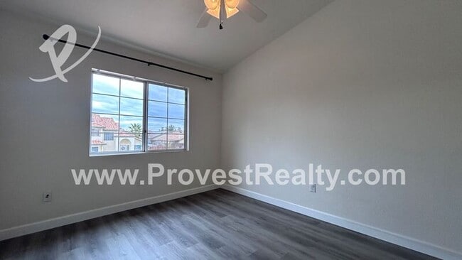 Building Photo - 13141 Quiet Canyon Dr