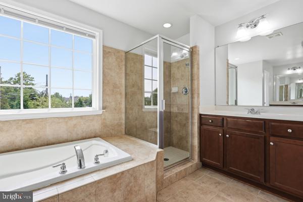 Building Photo - 14982 Gossom Manor Pl