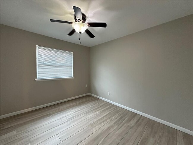 Building Photo - 1626 W Boyd St