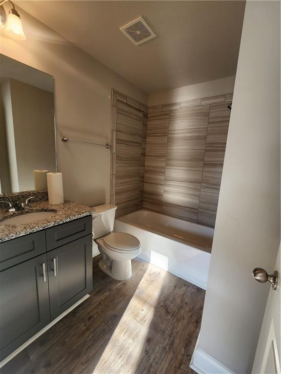 Building Photo - 187 Plaza Park Walk