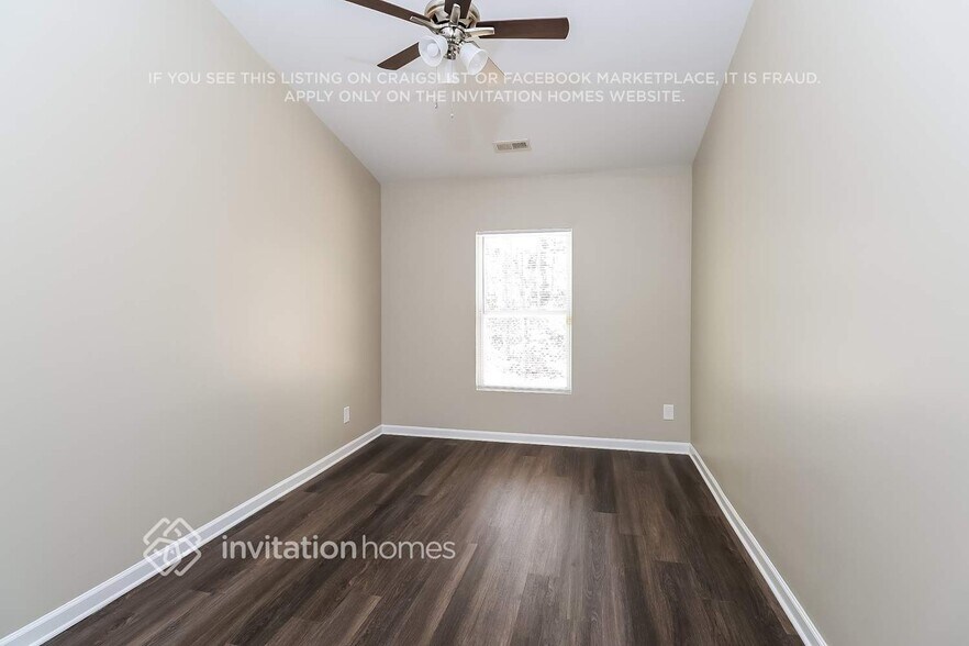 Building Photo - 1326 Laurel Woods Dr