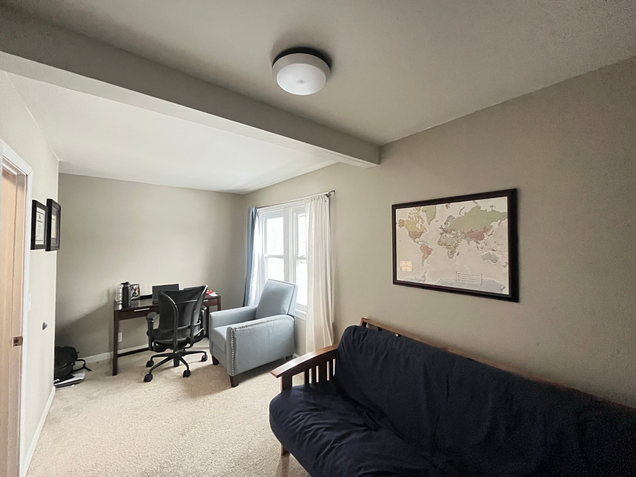 Building Photo - 1034 Chestnut St