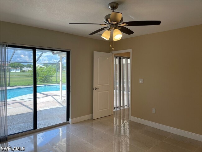 Building Photo - 255 Pine Valley Cir