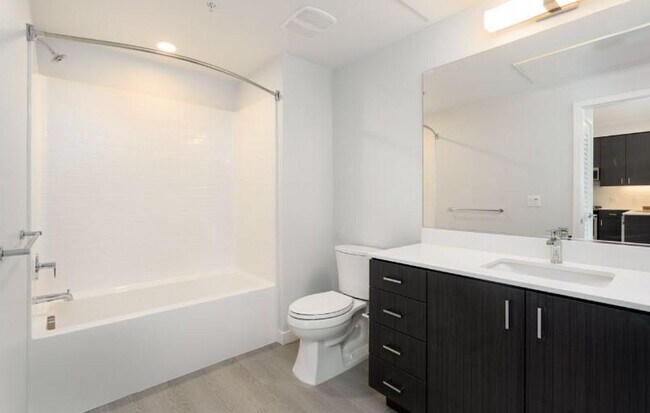 Building Photo - 4300 Collins Ct