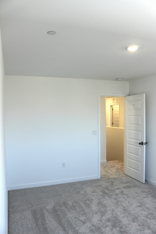 Building Photo - 12663 Snowy Owl Wy