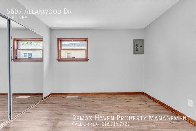 Building Photo - 5607 Allanwood Dr