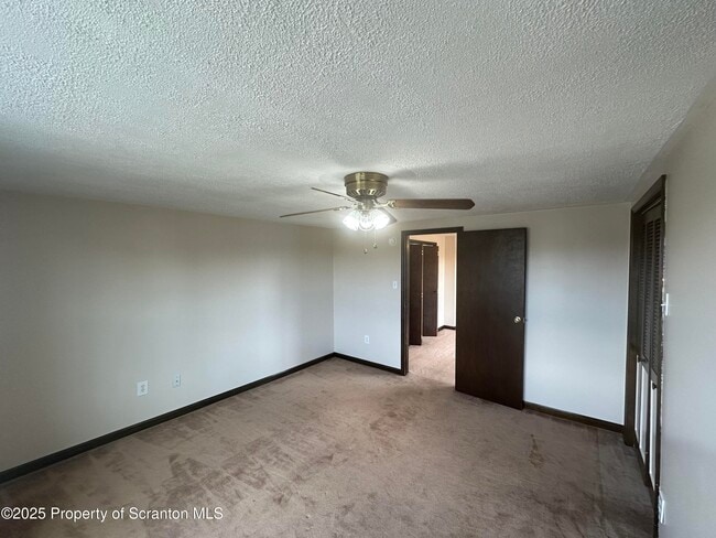 Building Photo - 416 W Atherton St