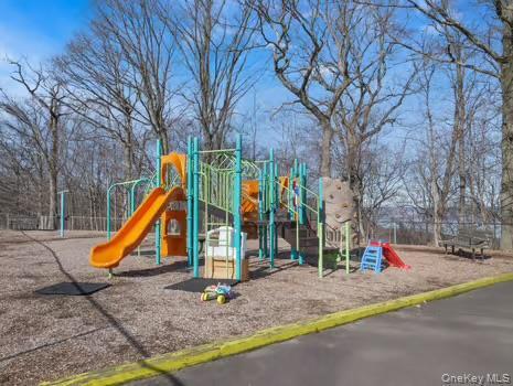 Building Photo - 351 Sierra Vista Ln