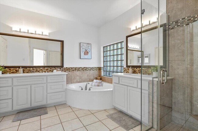 Building Photo - 3313 Oxsheer Dr
