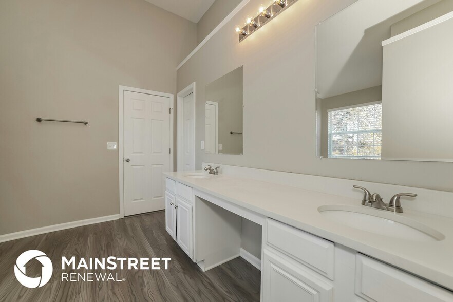 Building Photo - 109 Quivas Ct