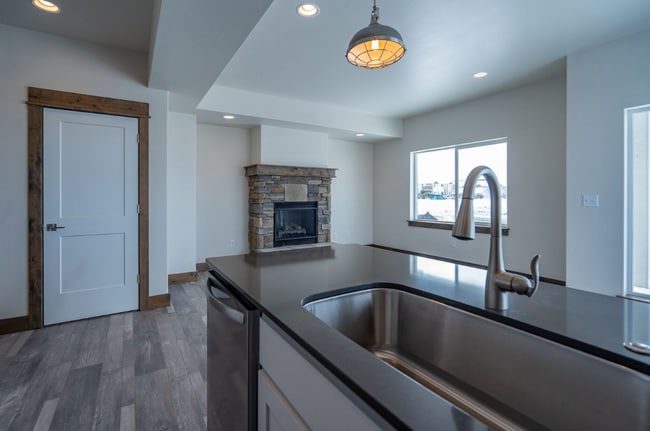 Building Photo - Modern 3-Bedroom Townhome in the Heart of Bozeman, MT