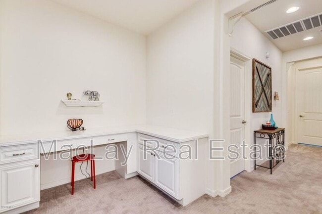 Building Photo - 1214 Brookwood Ct