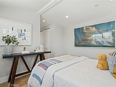 Building Photo - 603 Iris Ave