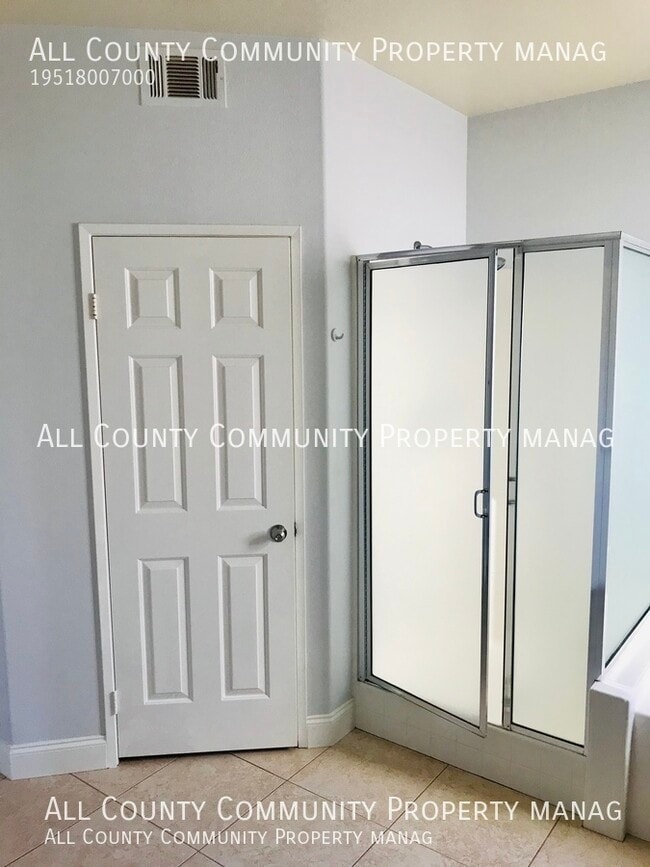 Building Photo - 41171 Crooked Stick Dr