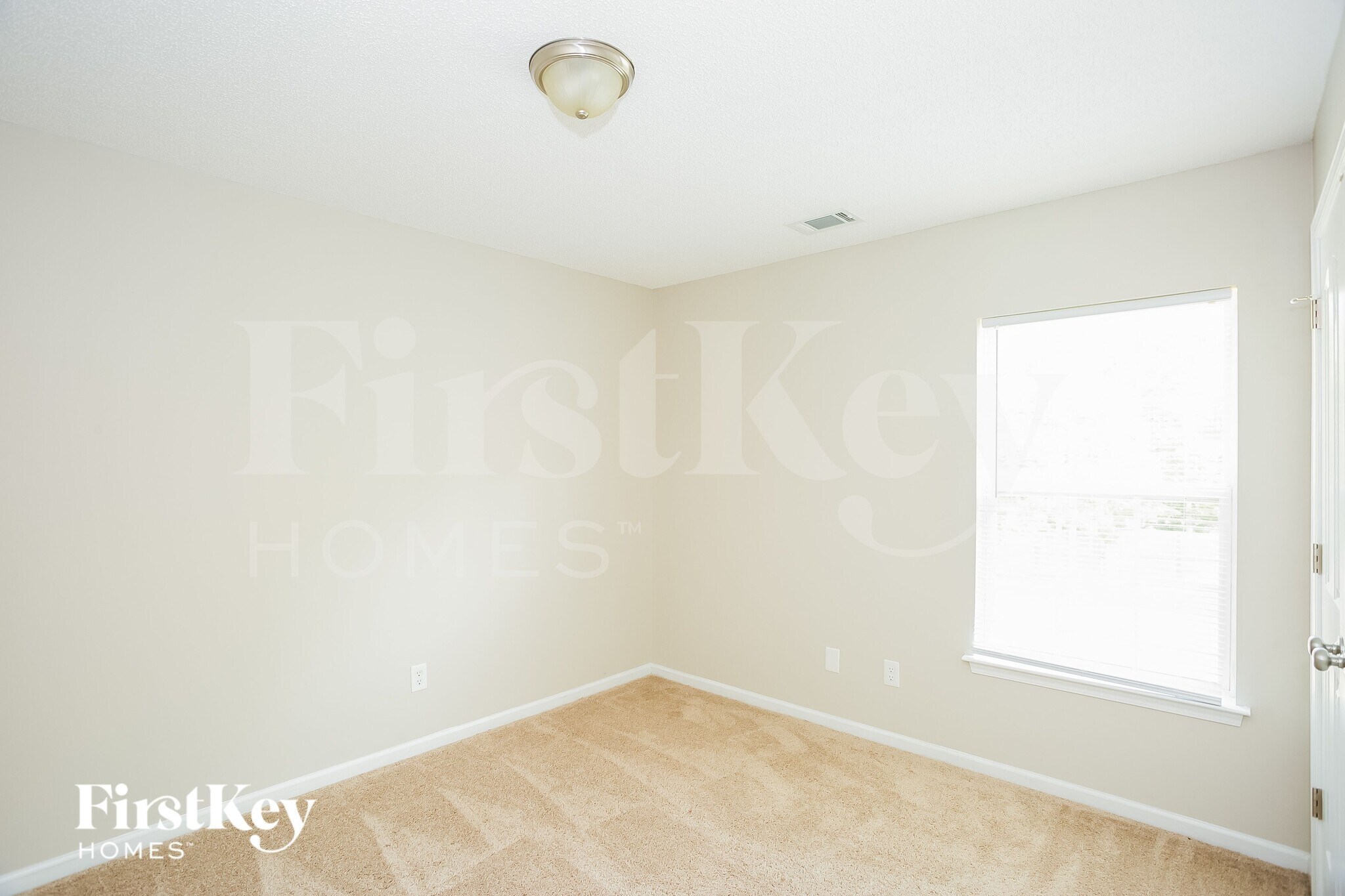 Building Photo - 5415 Tucker Phillips Dr