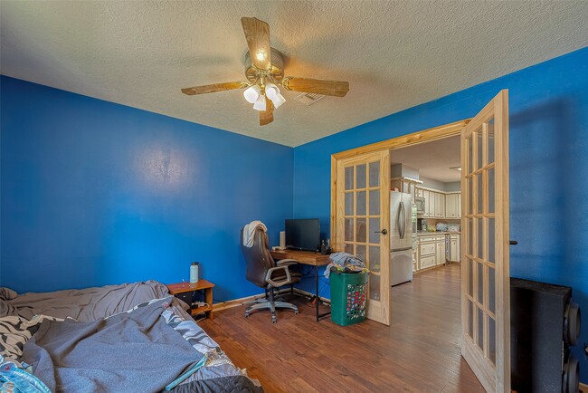 Building Photo - 109 Fox Hollow Dr