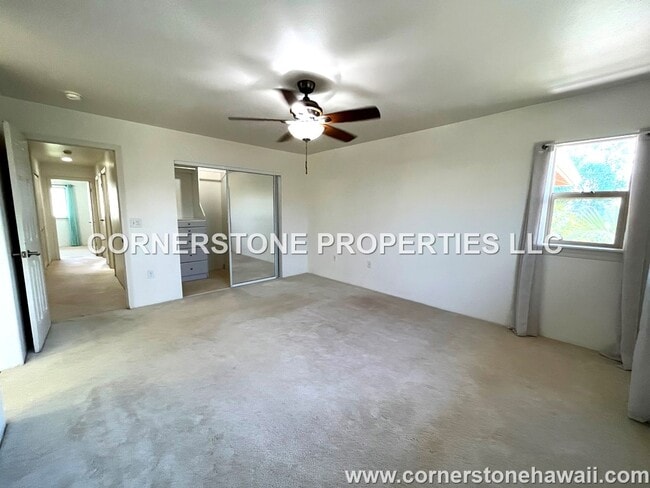 Building Photo - 92-1123-1123 Panana St