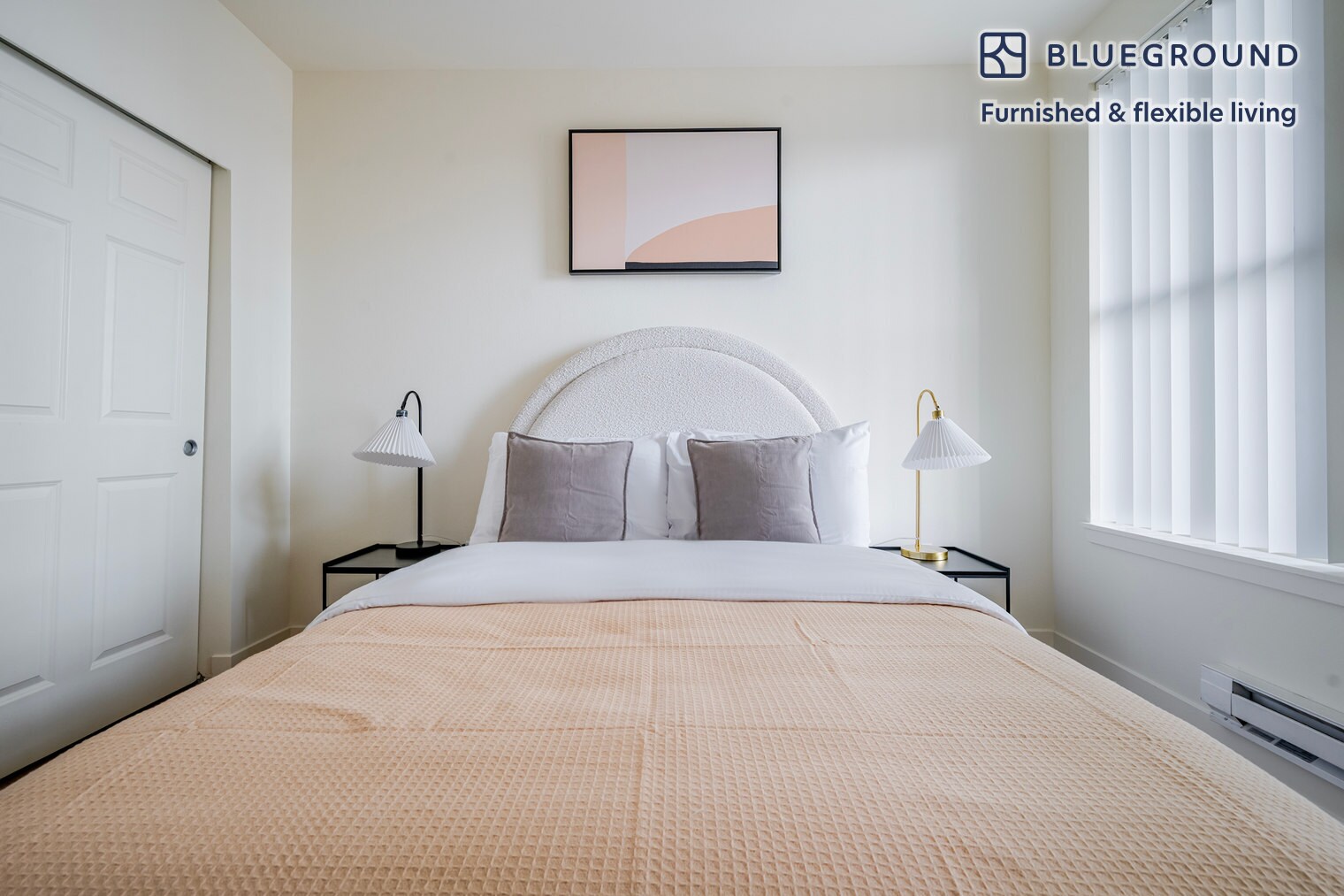 Building Photo - 11000 NE 10th St