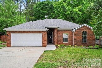 Building Photo - 13505 Gatestone Ln