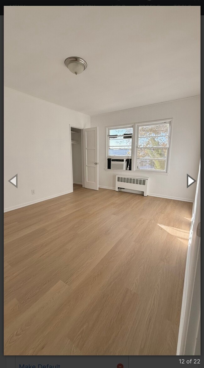 Building Photo - 200 S Sycamore Ave