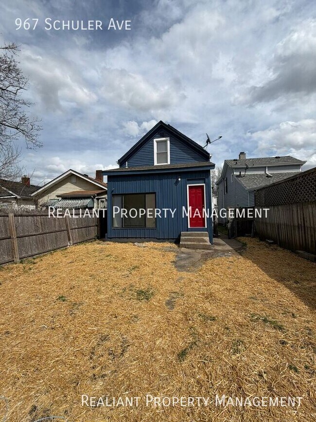 Building Photo - 967 Shuler Ave