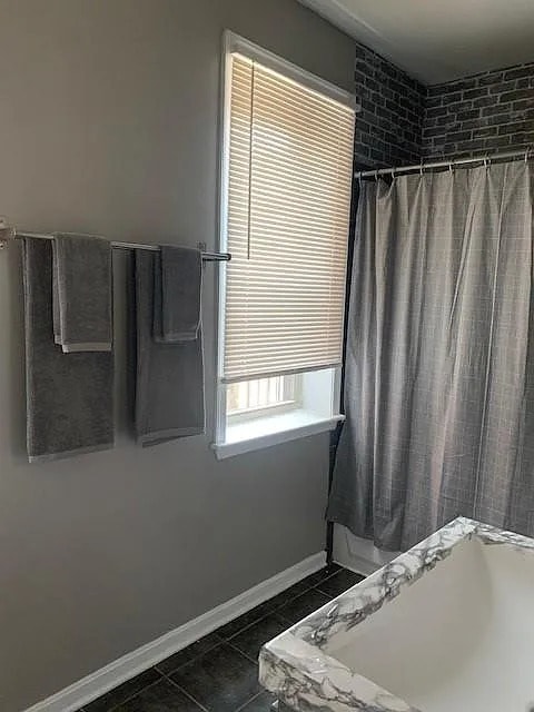 Building Photo - 701 N Madeira St