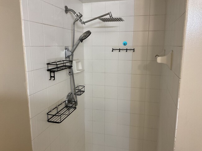 Building Photo - The Grand Isles - Seaspray