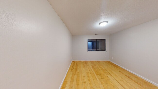 Building Photo - 465 Whalley Ave