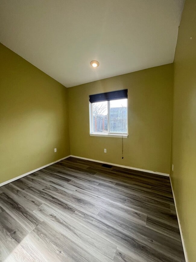 Building Photo - 3-Bedroom 2-Bathroom home in West Eugene