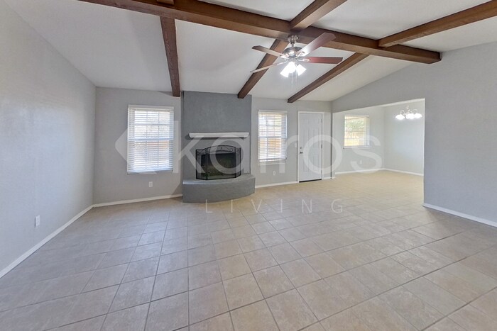 Building Photo - 5212 S Milam St