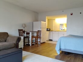 Building Photo - 2506 S Ocean Blvd