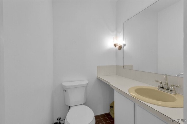 Building Photo - 2955 E Church St