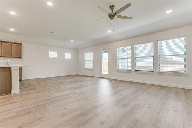 Building Photo - 4908 Pebblewood Dr